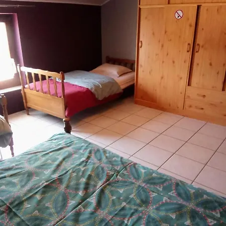 A La Ferme Feriehus Rouvroy